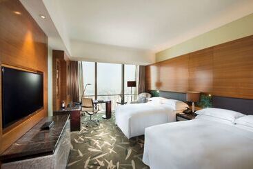 هتل Hilton Shijiazhuang