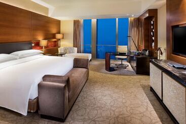 هتل Hilton Shijiazhuang