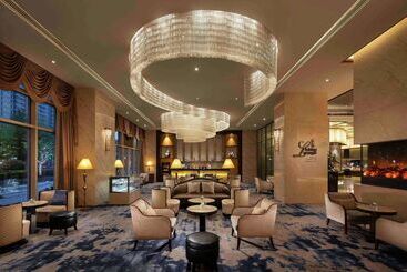 هتل Hilton Zhengzhou