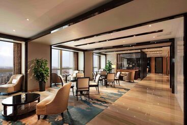 هتل Hilton Zhengzhou