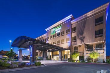 هتل Holiday Inn Express & Suites Colorado Springs Central, An Ihg