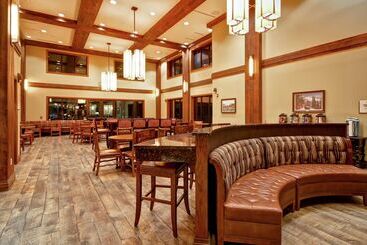 هتل Homewood Suites By Hilton Kalispell, Mt