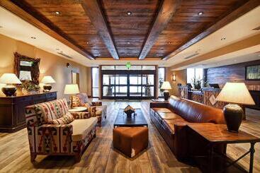 هتل Homewood Suites By Hilton Kalispell, Mt