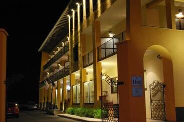 هتل Milazzo