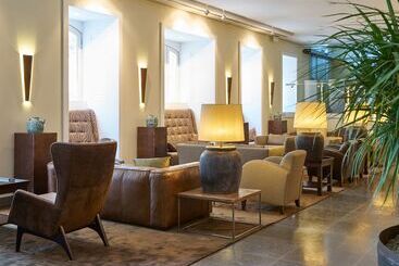 هتل Portobay Liberdade