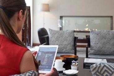 هتل Portobay Liberdade