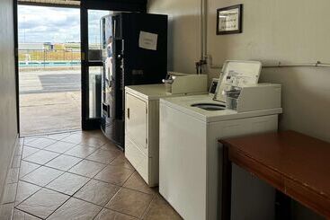 ホテル Quality Inn Calhoun North I75