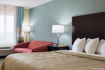 ホテル Quality Inn Calhoun North I75