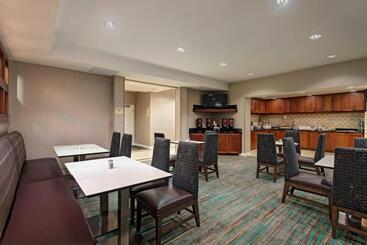 هتل Residence Inn Bryan College Station
