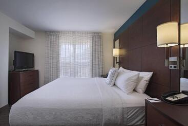هتل Residence Inn Bryan College Station