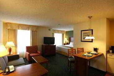 هتل Residence Inn By Marriott Loveland Fort Collins