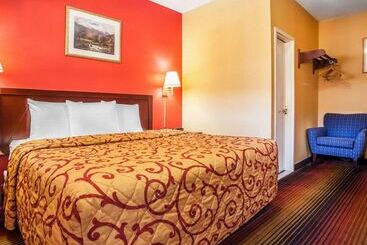 هتل Rodeway Inn
