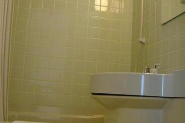 هتل Route Inn Naha Asahibashi Ekihigashi