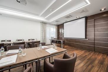 Różany Gaj   Destigo Hotels