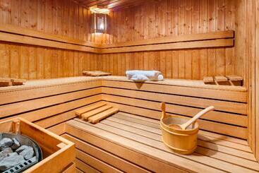 Różany Gaj   Destigo Hotels