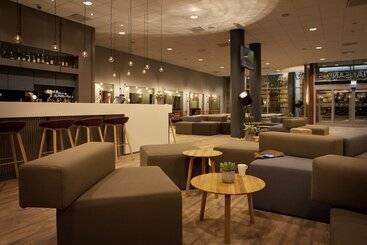 هتل Scandic Kristiansand Bystranda