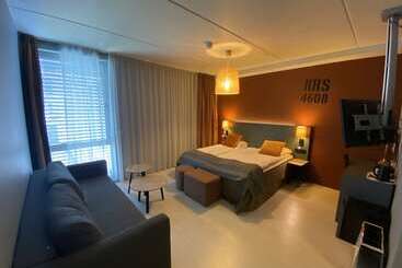 هتل Scandic Kristiansand Bystranda