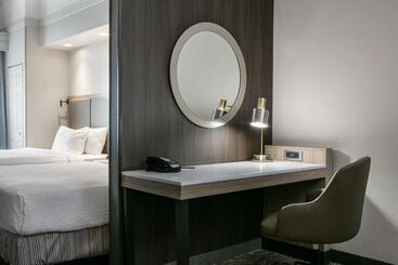 هتل Springhill Suites By Marriott Cheyenne