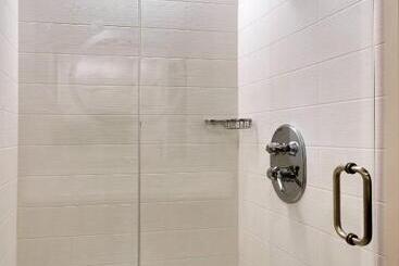 هتل Springhill Suites By Marriott Provo