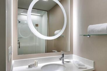 هتل Springhill Suites By Marriott Provo