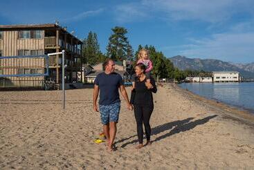 هتل Tahoe Lakeshore Lodge & Spa