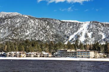 هتل Tahoe Lakeshore Lodge & Spa