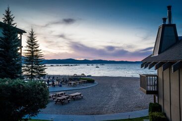 هتل Tahoe Lakeshore Lodge & Spa