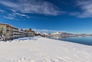 هتل Tahoe Lakeshore Lodge & Spa