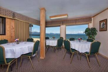 هتل Tahoe Lakeshore Lodge & Spa
