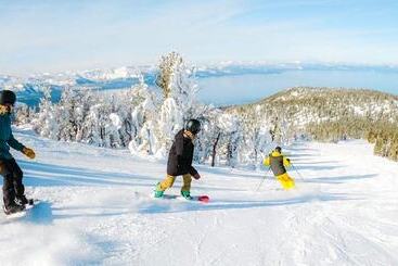 هتل Tahoe Lakeshore Lodge & Spa