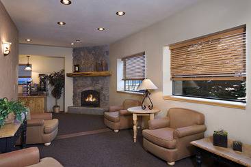 هتل Tahoe Lakeshore Lodge & Spa