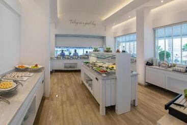 The Beachfront Hotel Adult Only 16 Plus