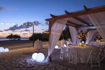 هتل The Ritz Carlton, Aruba