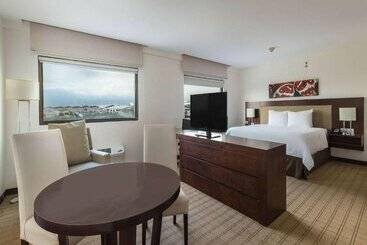 هتل Wyndham Garden San Jose Escazu, Costa Rica