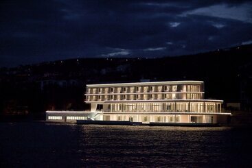 Luxury Hotel Amabilis