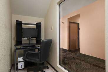 モーテル Days Inn By Wyndham Childress