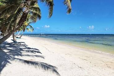 Sapphire Beach Resort