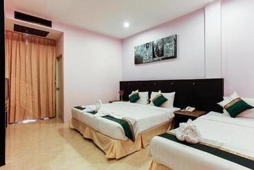 هتل U Sabai Living