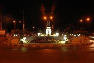 هتل U Sabai Living