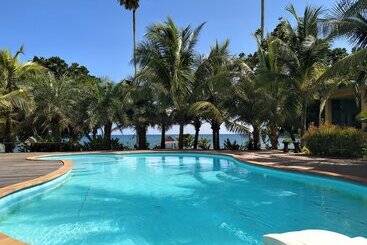 هتل Sugar Palm Resort