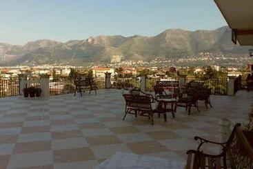 تختخواب و صبحانه Rocca Di Monreale