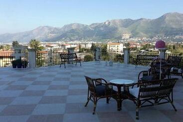 تختخواب و صبحانه Rocca Di Monreale