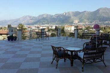 تختخواب و صبحانه Rocca Di Monreale