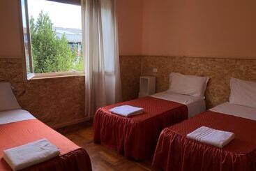 تختخواب و صبحانه Venice Treviso Airport Bed