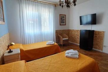 تختخواب و صبحانه Venice Treviso Airport Bed