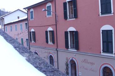 فندق Albergo Al Ponte Antico
