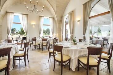 호텔 Casale Del Murgese Country Resort