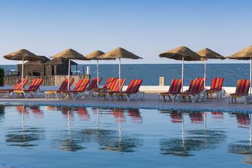 هتل TMK Marine Beach By Turismark