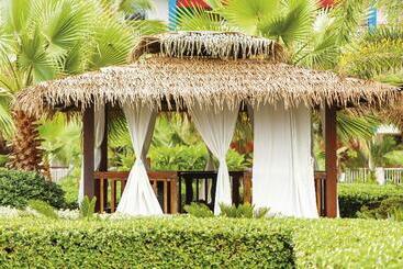 هتل Decameron Isleno All Inclusive