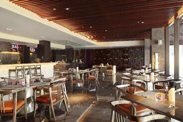 Doubletree By Hilton Hotel Jiaxing